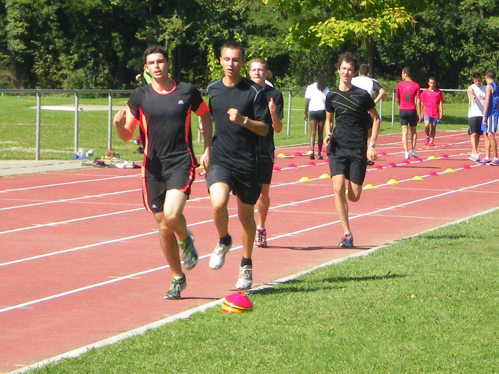 Joubert Gites - running team